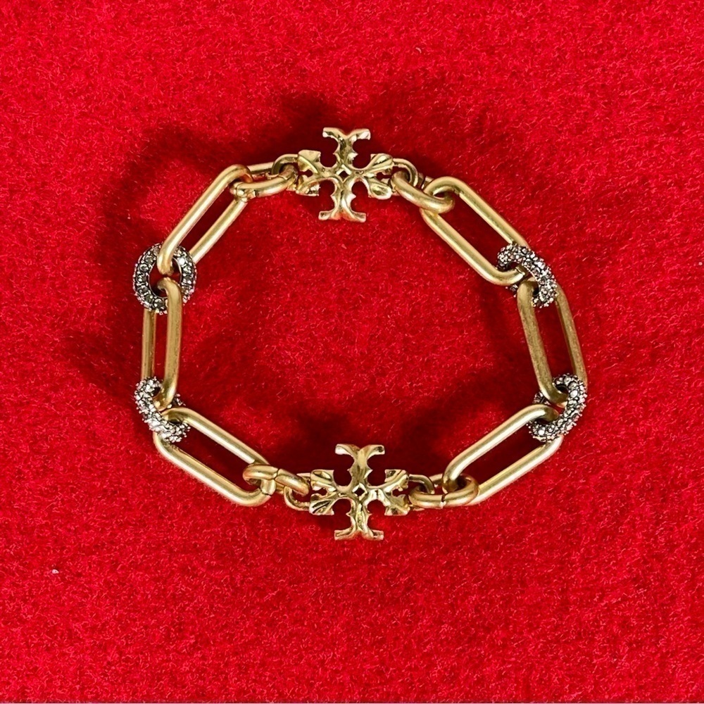 TORY BURCH ROXANNE CHAIN PAVÉ WOMEN'S BRACELET - ANTIQUE GOLD / BLACK CRYSTAL - Picture 3 of 7